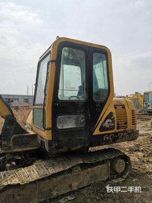 現(xiàn)代R55-7挖掘機