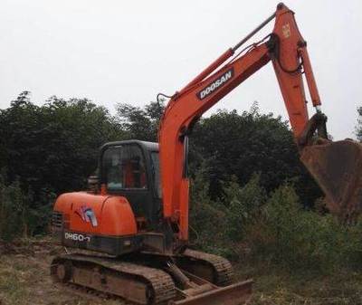 2012年斗山60-7挖機(jī)和現(xiàn)代60-7挖機(jī)要轉(zhuǎn)讓。 - 1元-成都挖掘機(jī)械